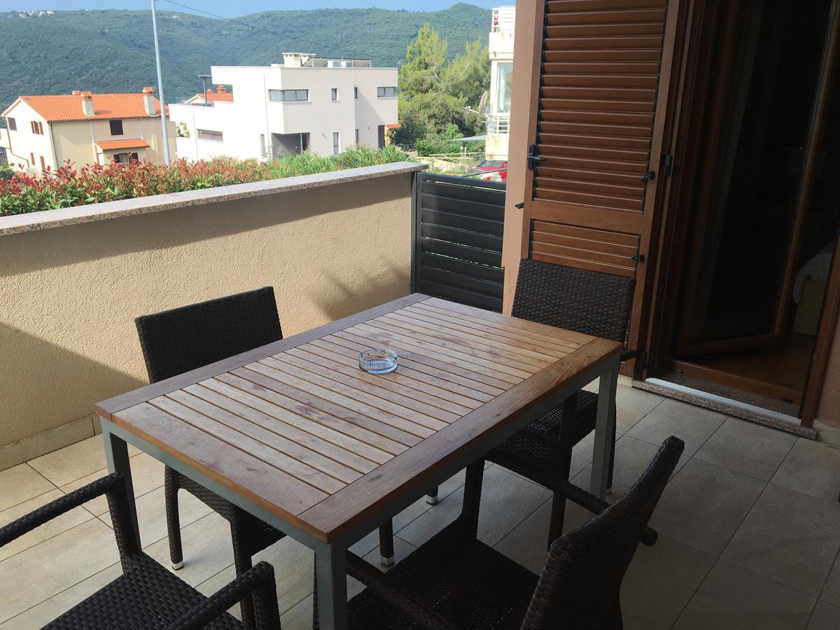 Apartments Braje Rabac Exterior foto